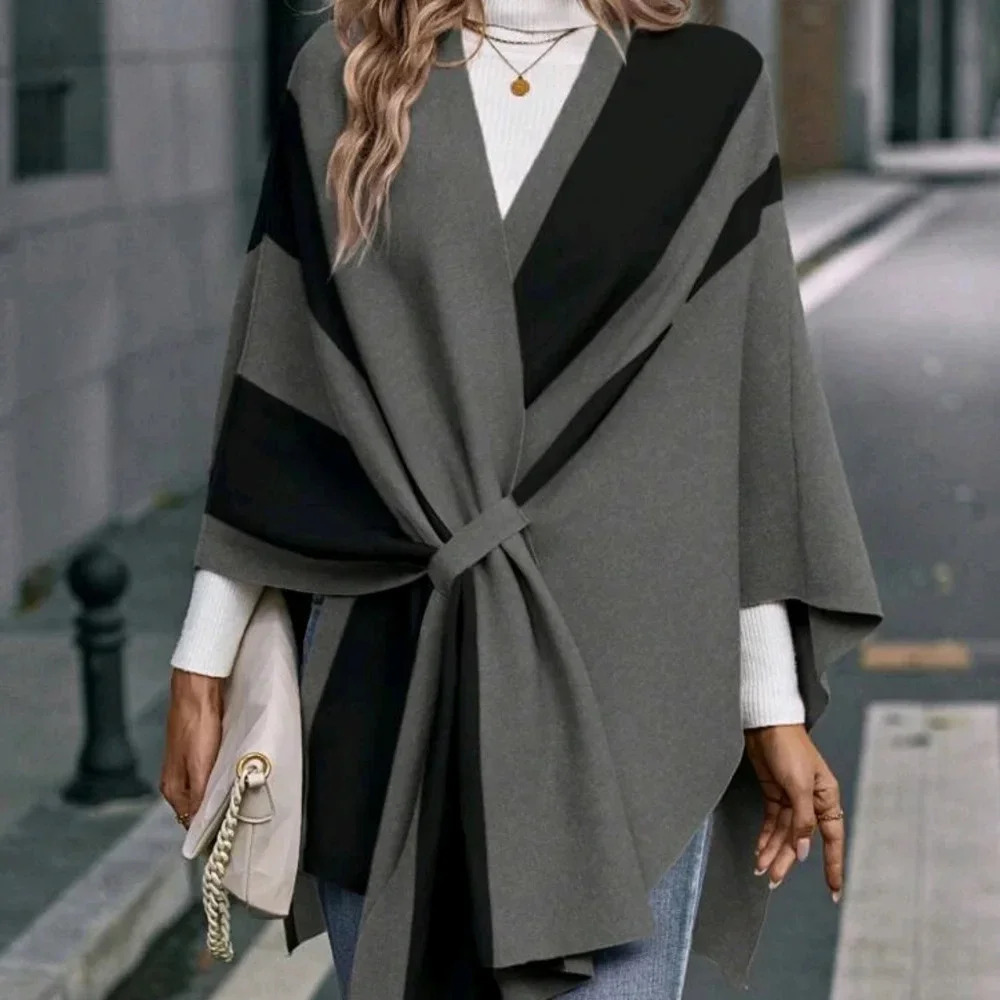 Fashionable Women's Cardigan